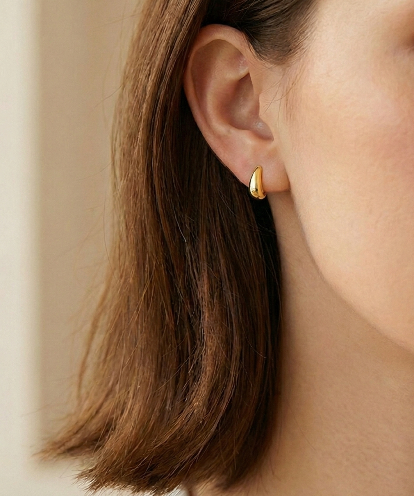 Cassie Gold Droplet Studs