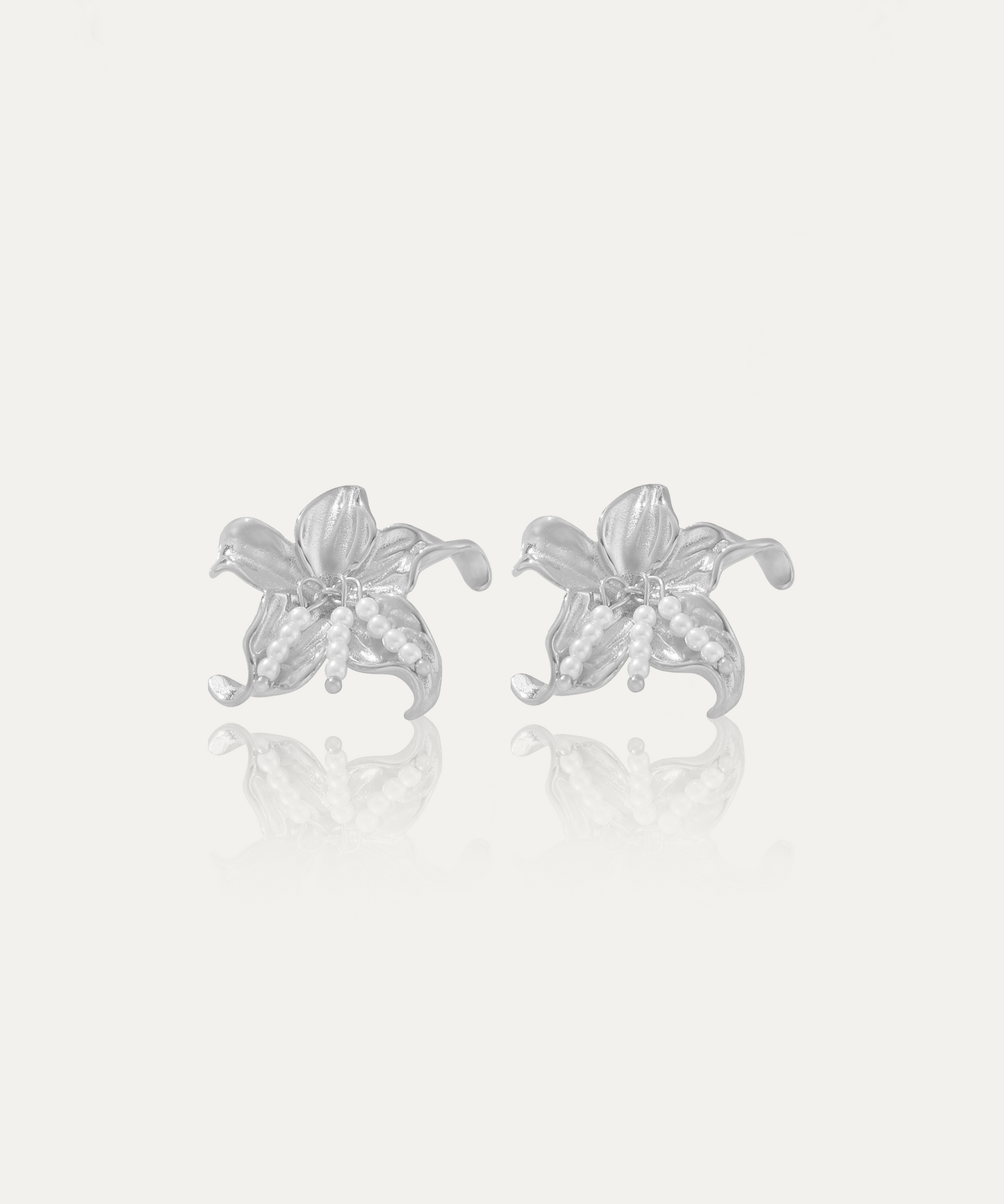Lily Pearl Bloom Silver Studs
