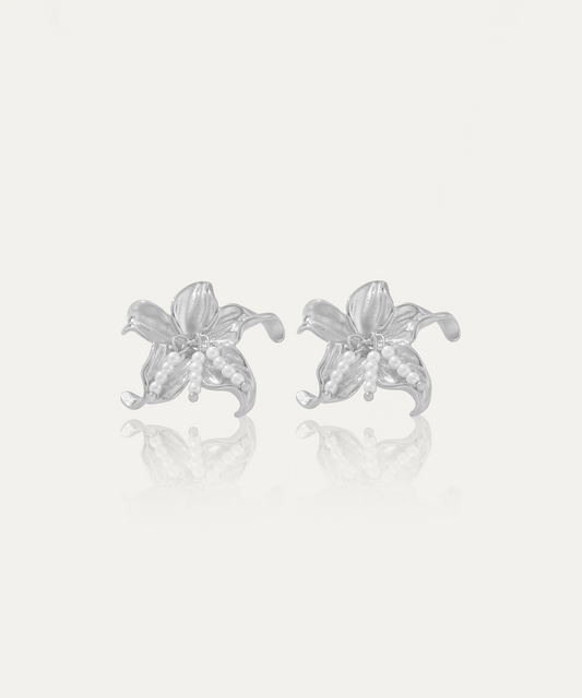 Lily Pearl Bloom Silver Studs
