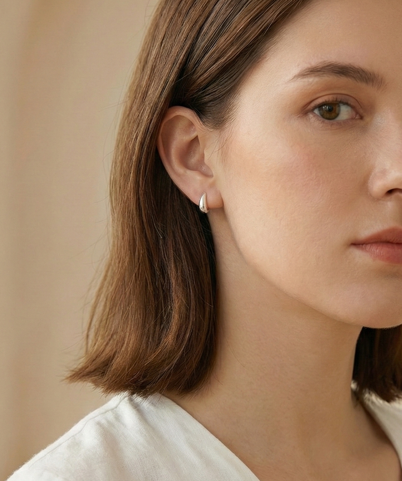Cassie Silver Droplet Studs